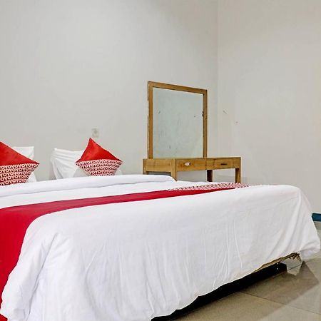 Oyo 90483 Homestay Permata Syariah Bangko エクステリア 写真