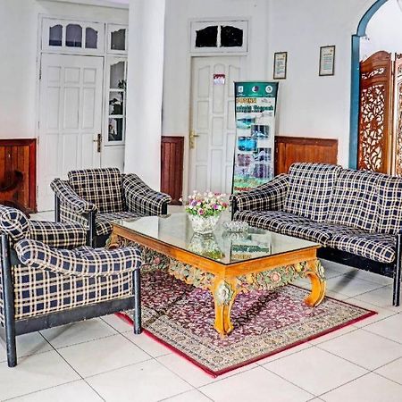 Oyo 90483 Homestay Permata Syariah Bangko エクステリア 写真