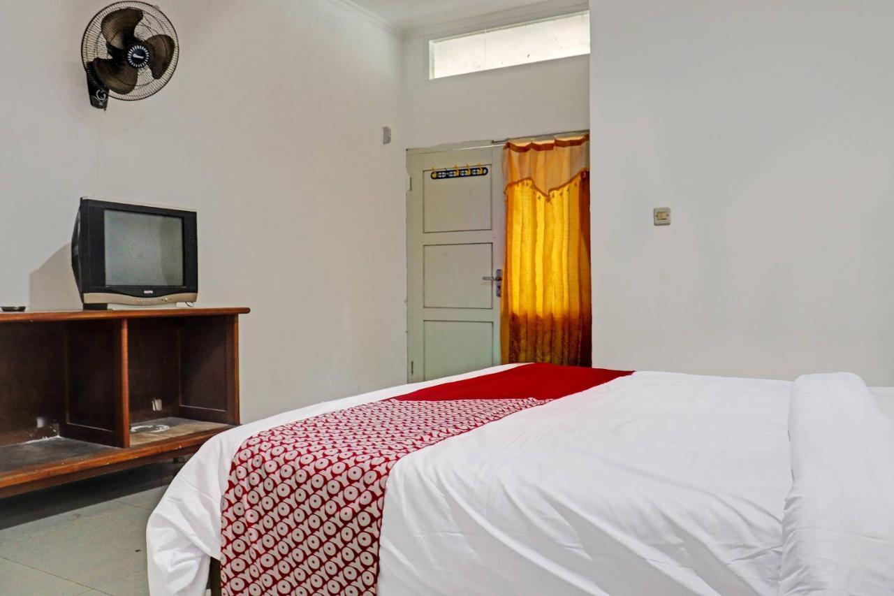 Oyo 90483 Homestay Permata Syariah Bangko エクステリア 写真