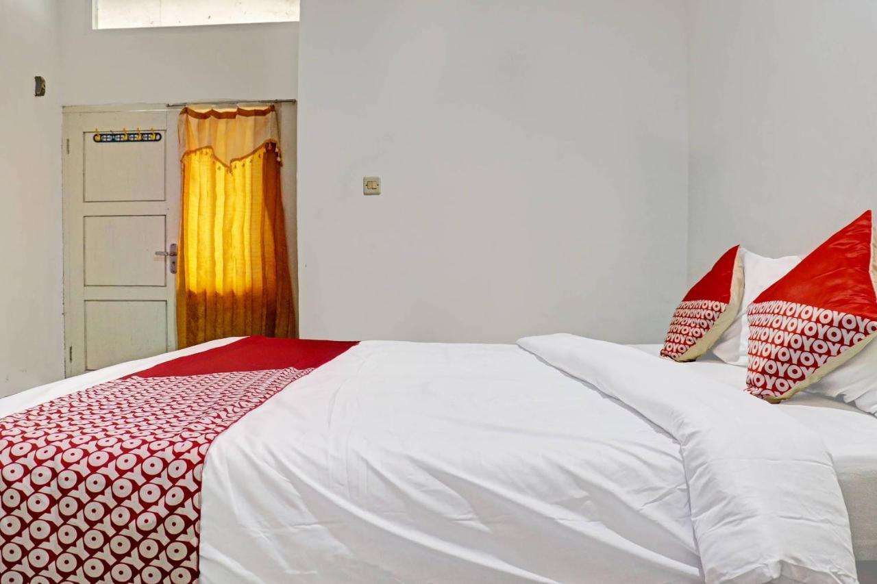Oyo 90483 Homestay Permata Syariah Bangko エクステリア 写真
