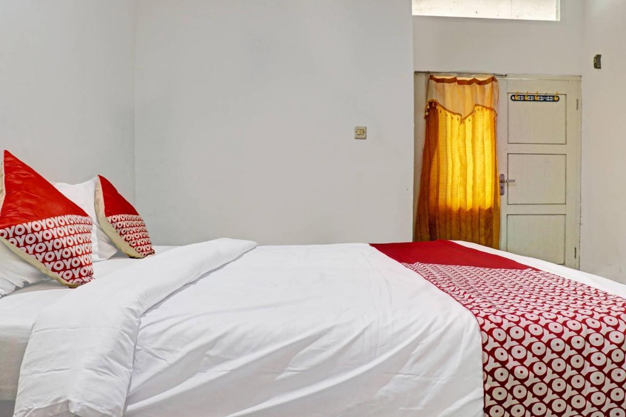 Oyo 90483 Homestay Permata Syariah Bangko エクステリア 写真