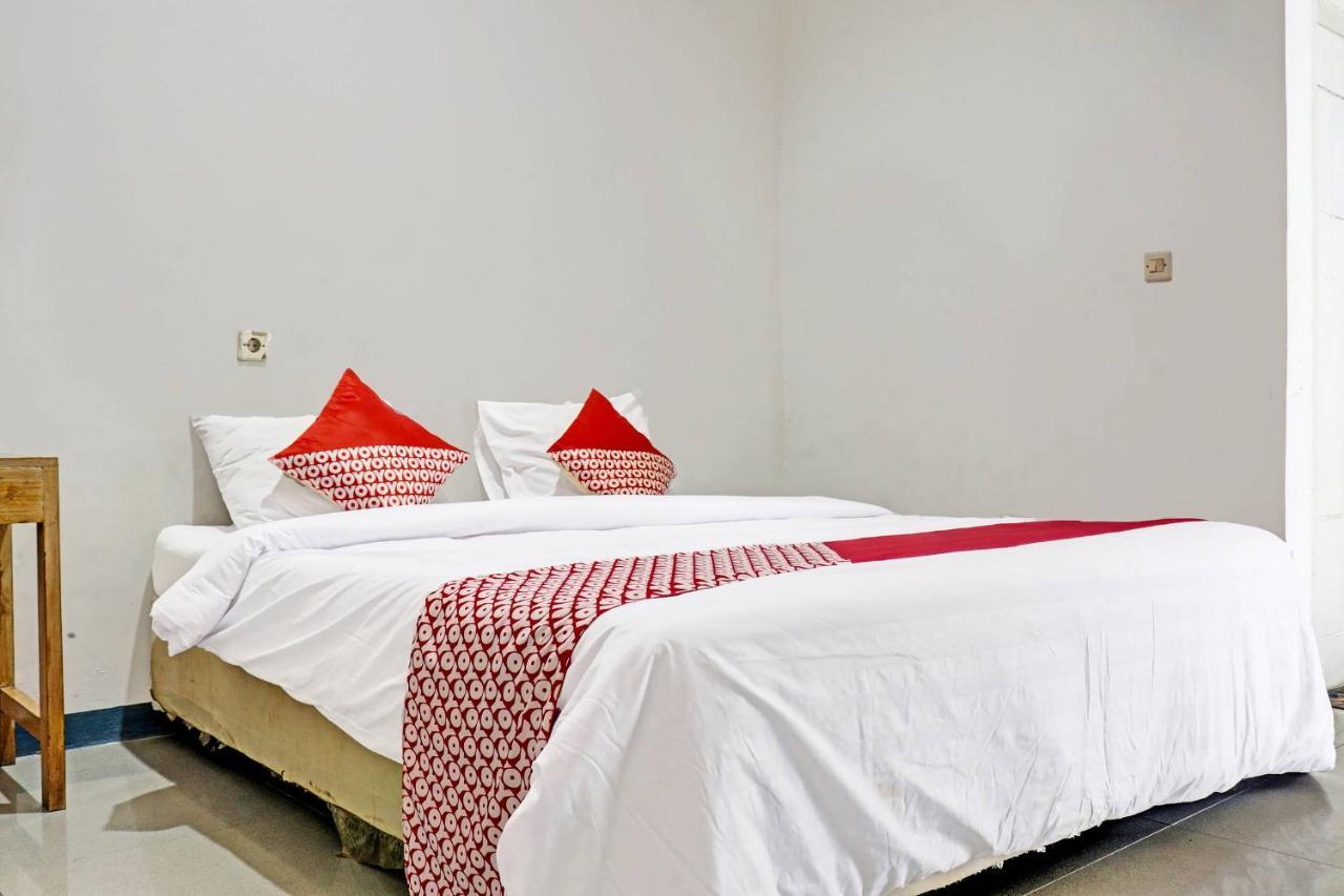 Oyo 90483 Homestay Permata Syariah Bangko エクステリア 写真